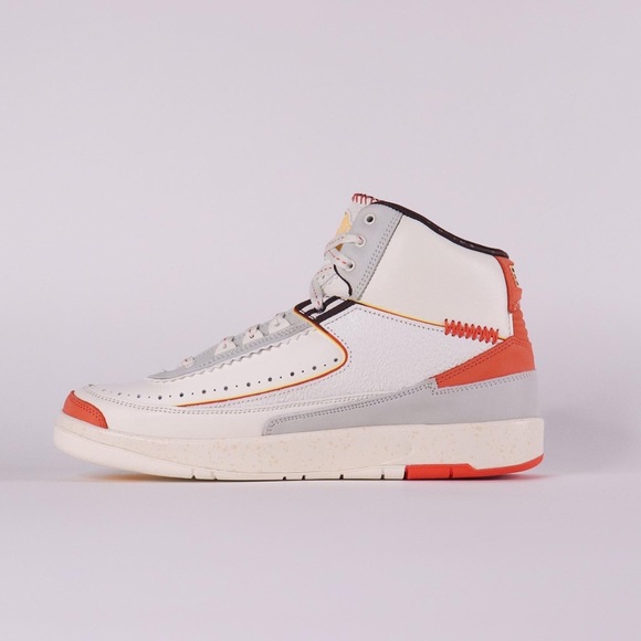NIKE AIR JORDAN 2 X MAISON CHATEAU ROUGE - Picture 2 of 7